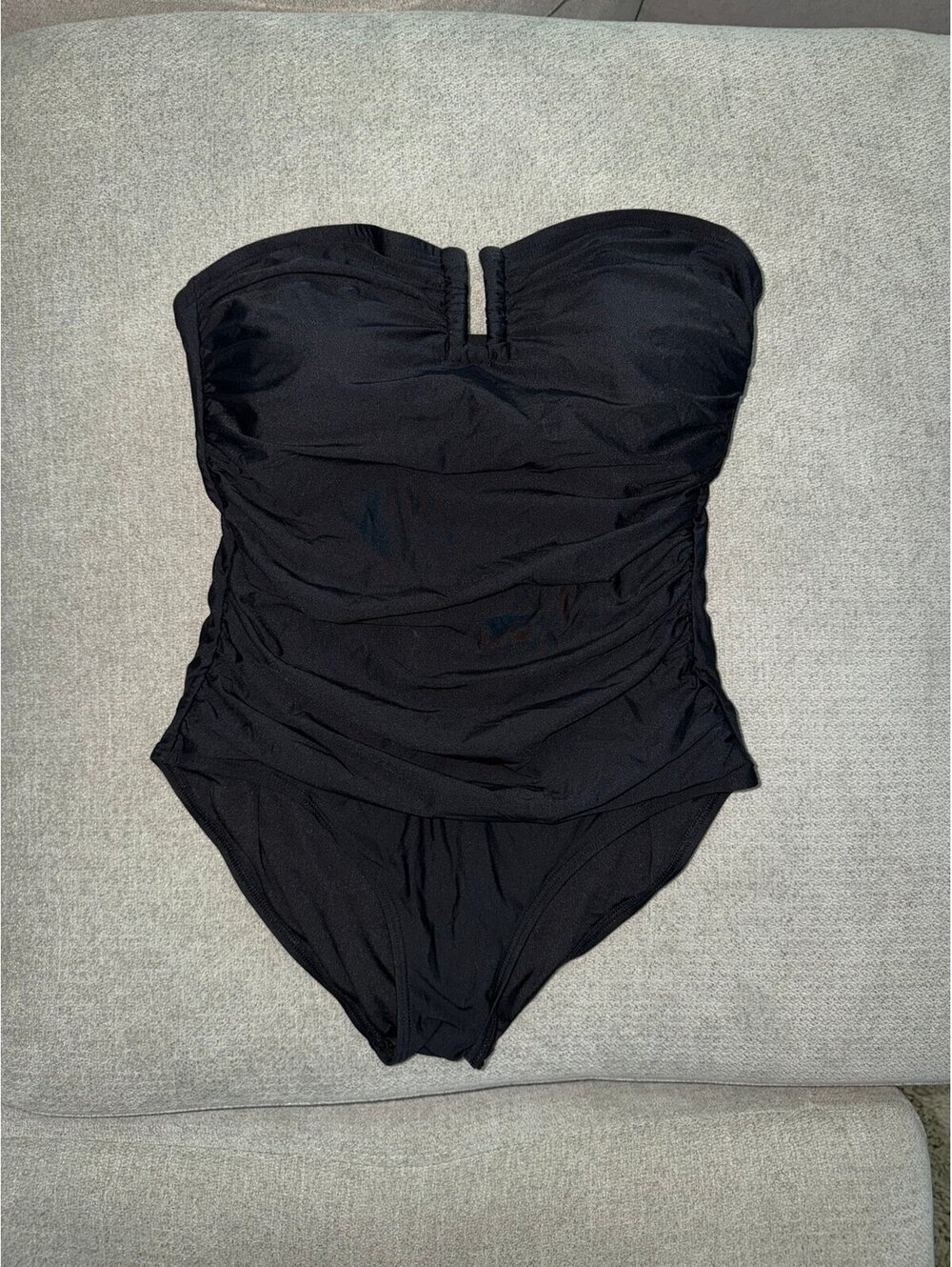 DKNY 1 piece bathing Swimsuit black rusched waist slimming large